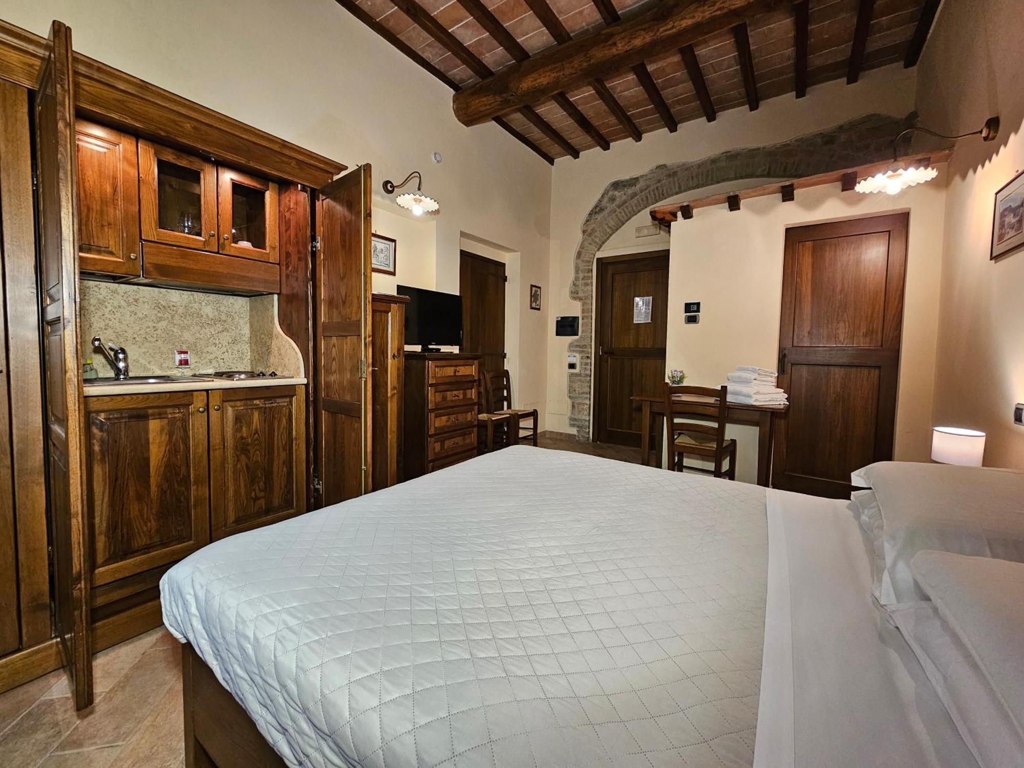 La Fonte Di Montebuono Villa Magione Room photo
