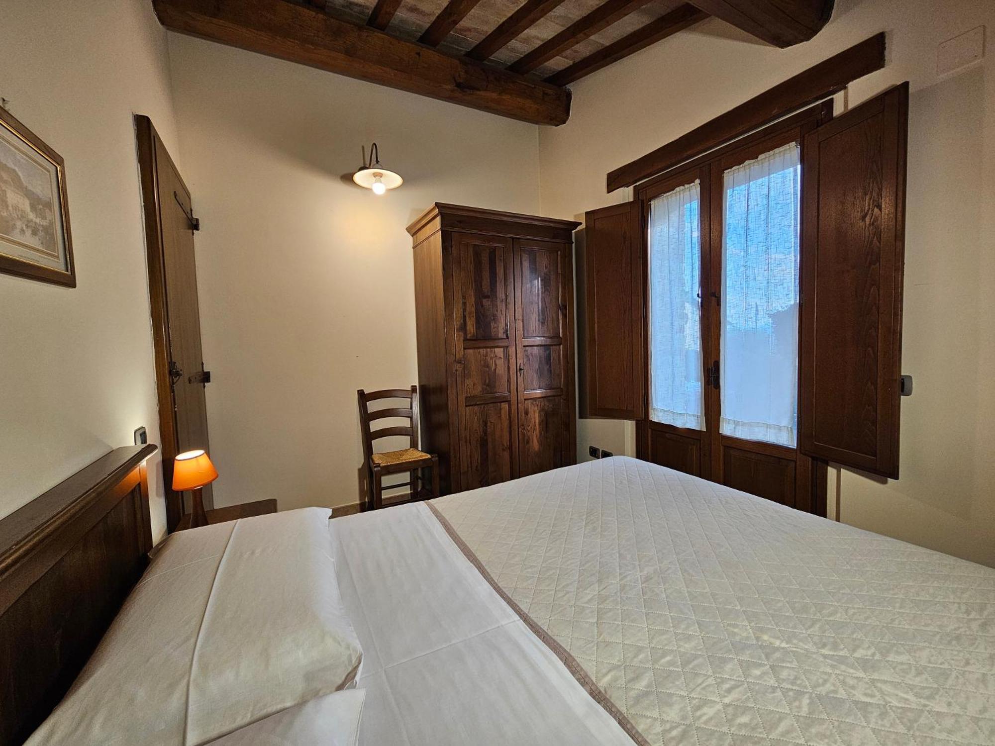 La Fonte Di Montebuono Villa Magione Room photo