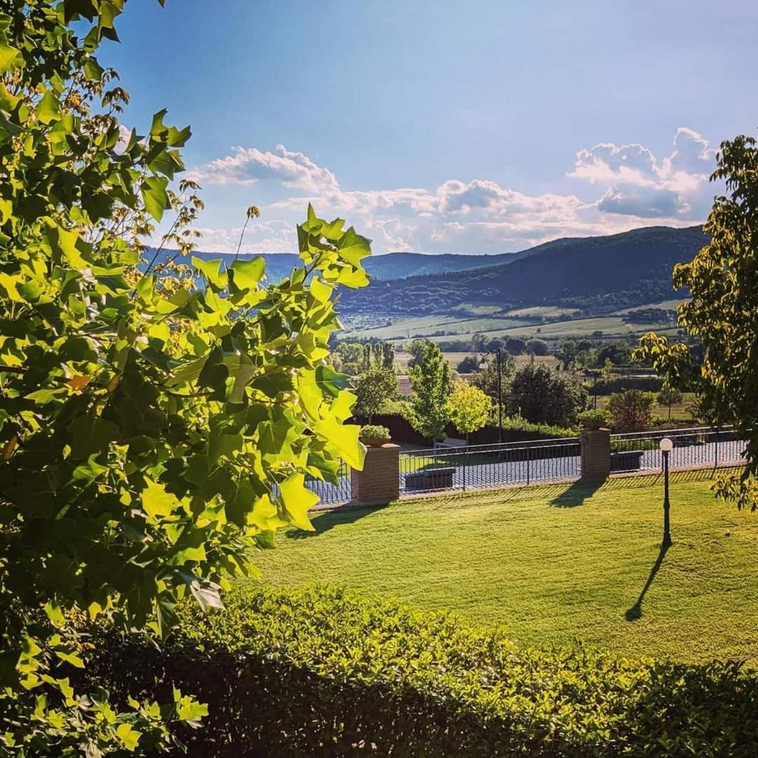 La Fonte Di Montebuono Villa Magione Exterior photo